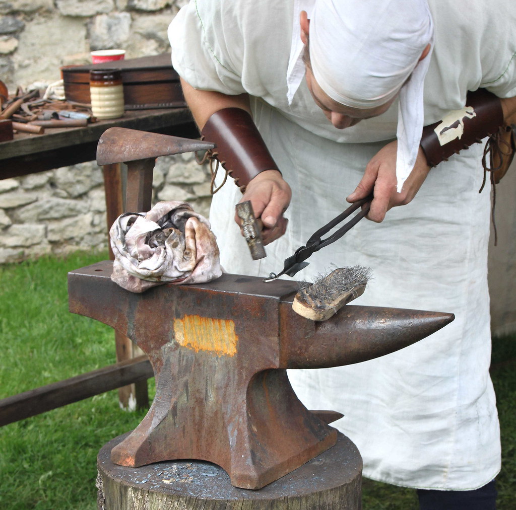 viking smithy Smithy working metal at King Harold's Day (2… Flickr