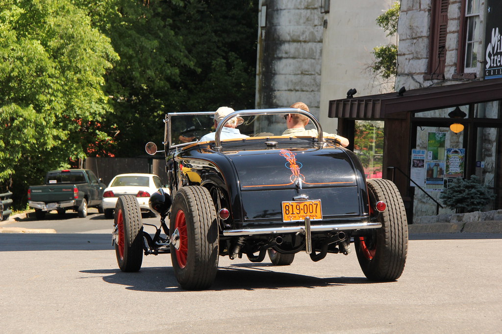 Old Car in Staunton, VA Eli Christman Flickr