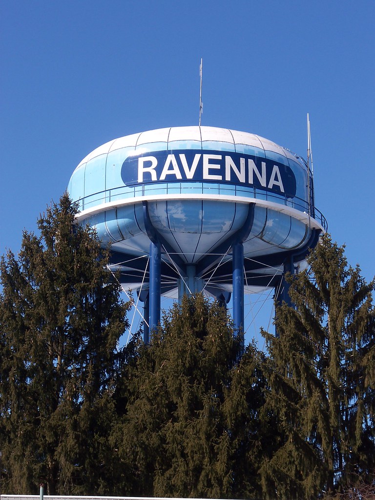 OH Ravenna Water Tower Water tower in Ravenna, Ohio. Flickr