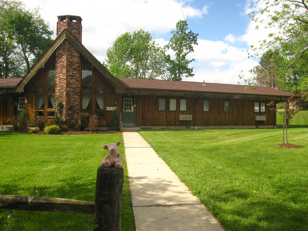 Cedar Lodge Foggy Mountain Lodge, Stahlstown, Pennsylvania