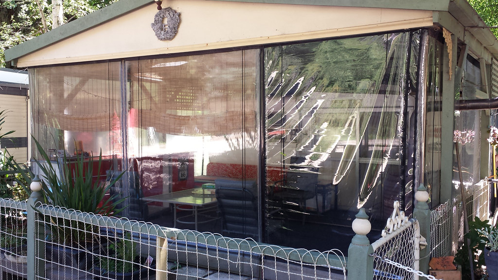 Some apartments are privately owned in the Caracan Park Flickr