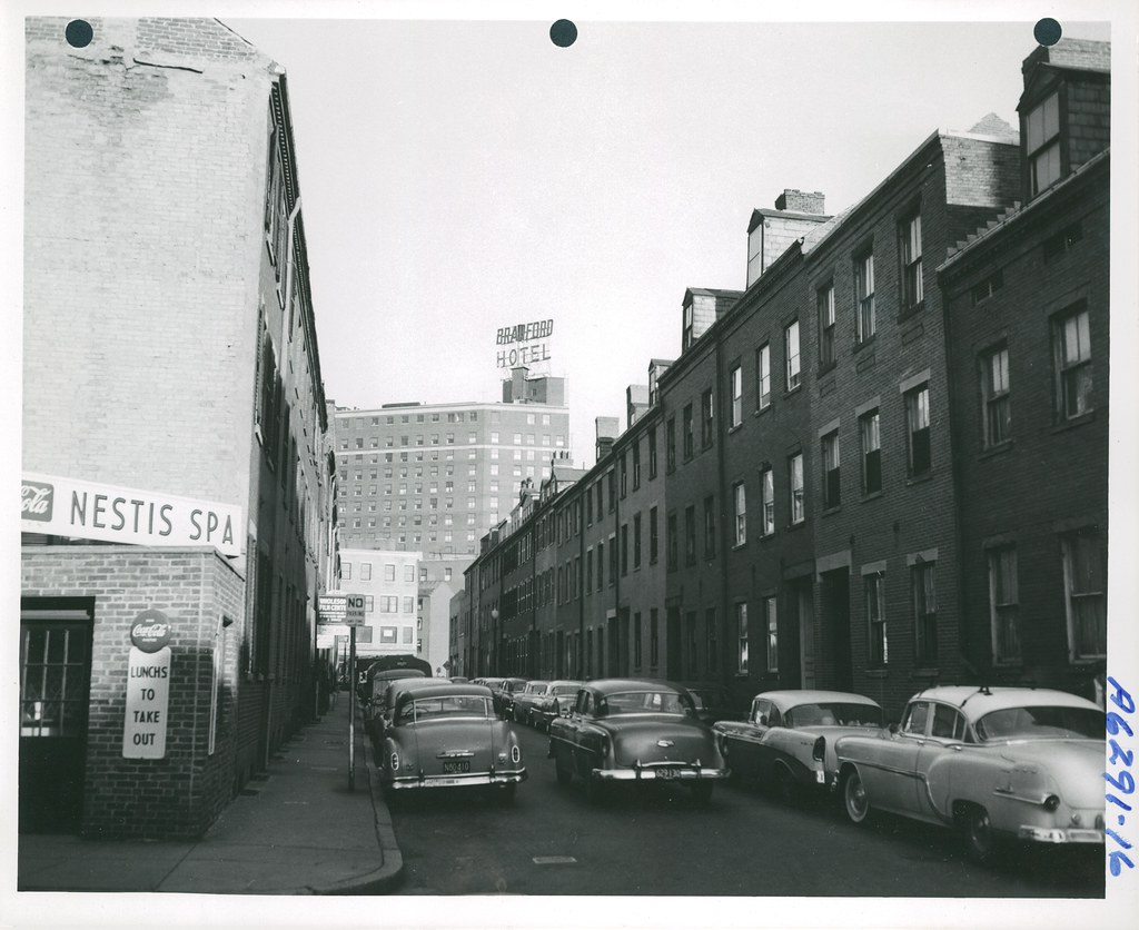 Northeasterly corner of Melrose Street from Church Street Flickr