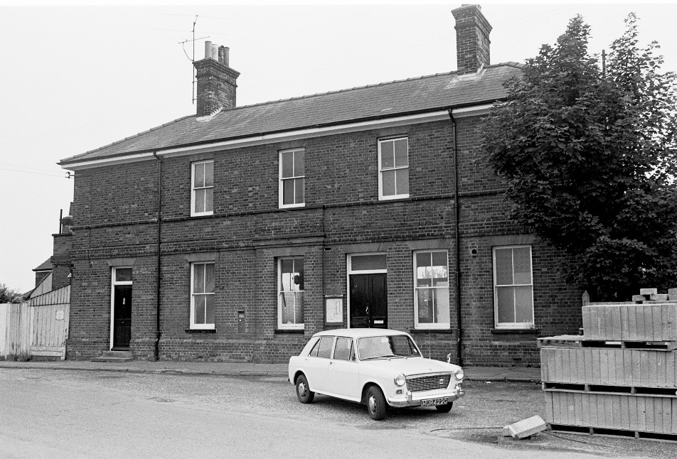 Leiston station (2), 1975 Bluepelicanrailway Flickr