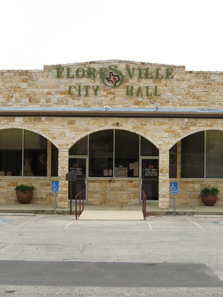 City Hall, Floresville, TX Floresville City Hall Flickr
