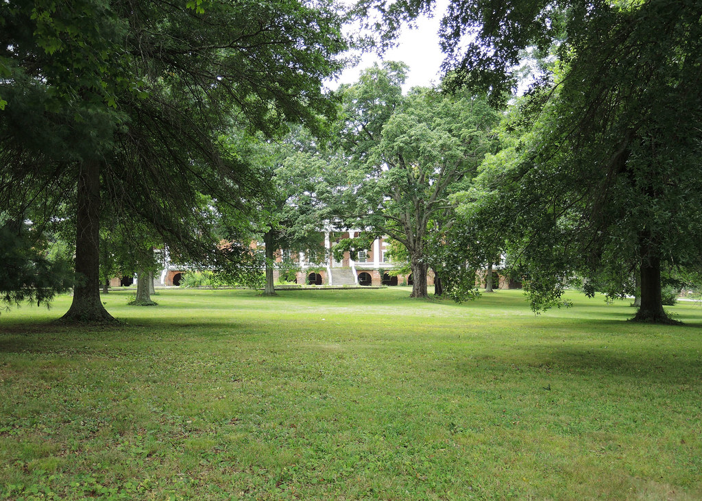 Sweet Springs Resort Buildings 8 The formerly grand front … Flickr
