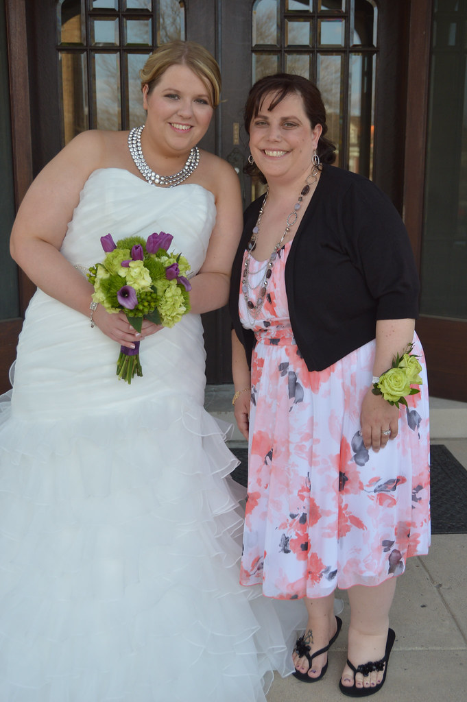 DSC_0599 lilly lane flowers Photos Courtesy of Julie Curry… Flickr