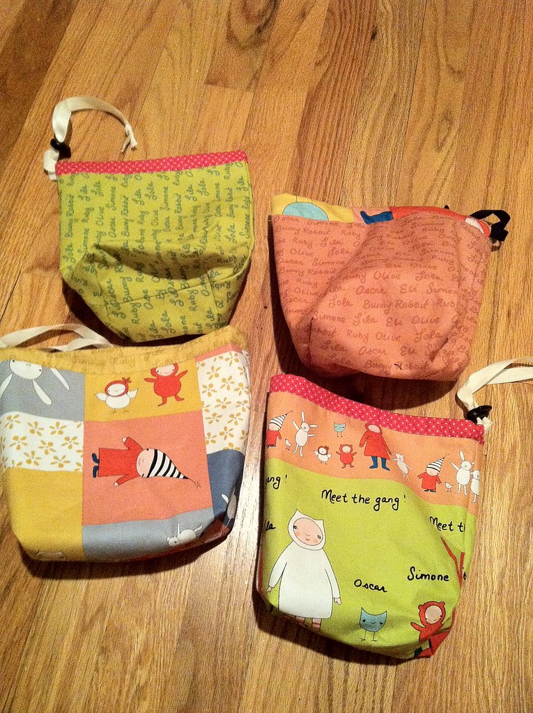 knitting pouches blogged throwawenchintheworks.blogspot.c… Flickr