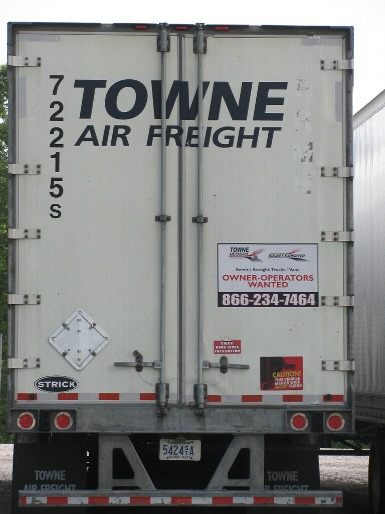 Flickriver Photoset 'Towne Air Freight' by tnsamiam