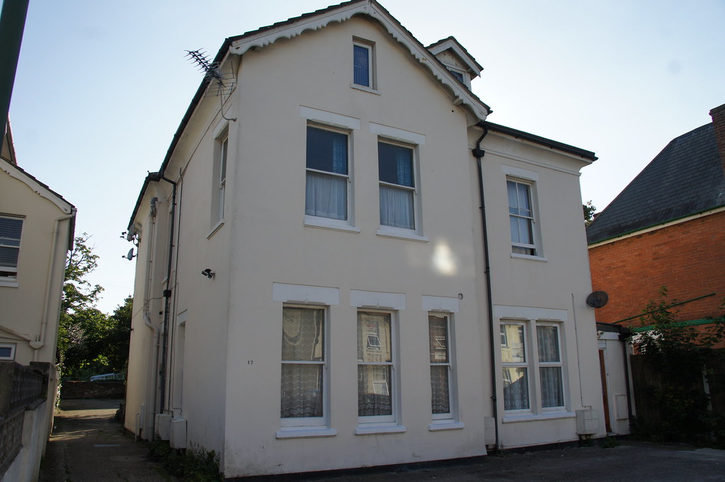 Pinewood (Pinewood Hotel), 17 Walpole Road, Bournemouth