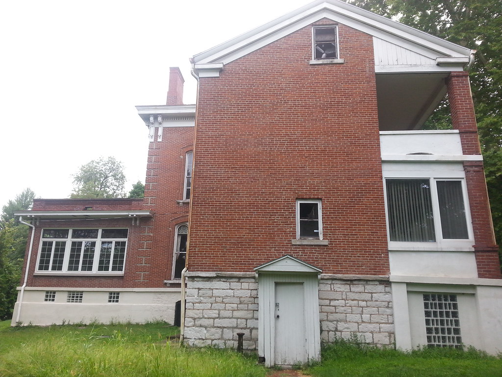 Wise Olin house, Alton, Illinois KathyDip Flickr