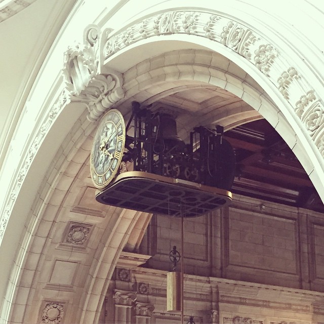 Clock in Victoria and Albert Museum Clock in Victoria and … Flickr