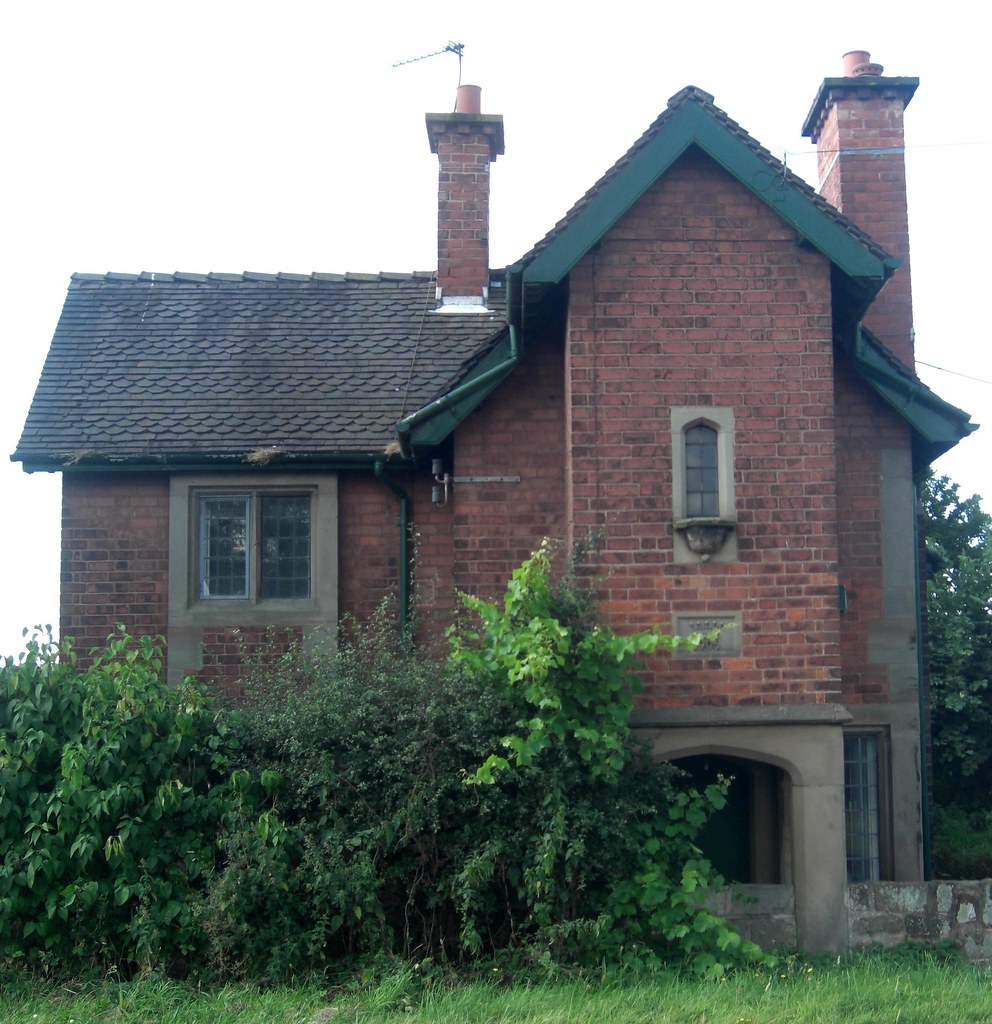 London Road Tollhouse Salt Staffordshire The old tollhou… Flickr