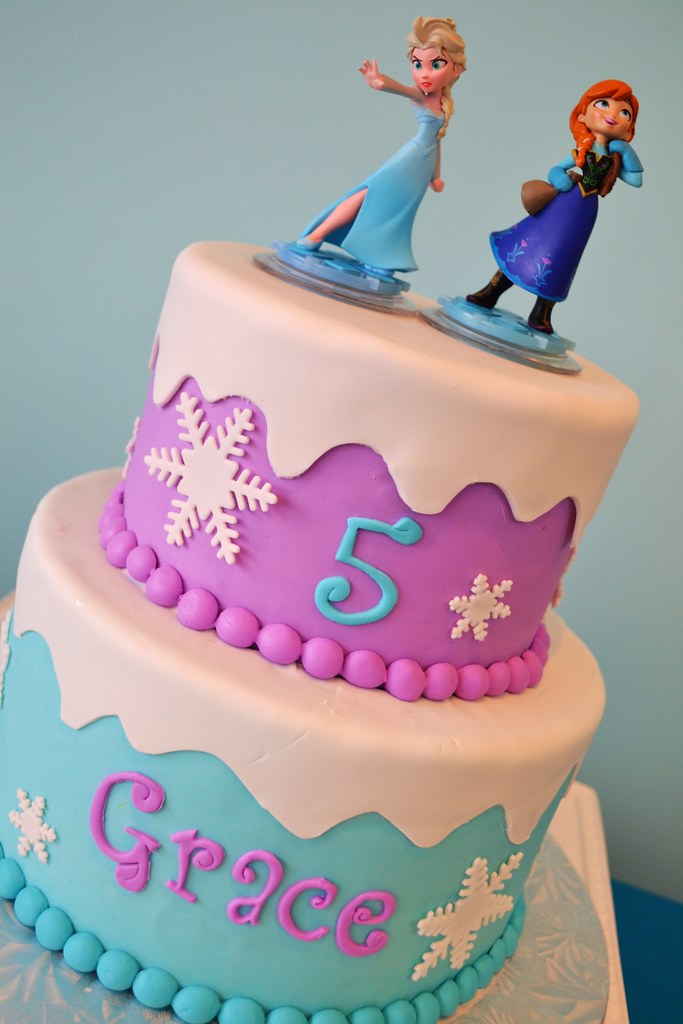 Frozen Elsa and Anna Cake a photo on Flickriver