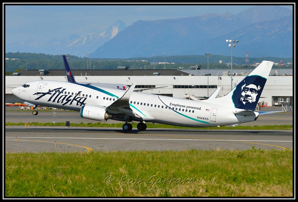 N568AS Alaska Airlines "Employee Powered" Boeing 737890 (… Flickr