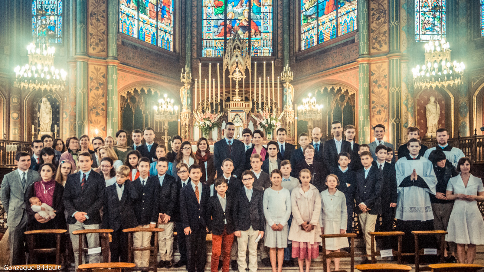 [Schola Sainte Cécile] 25 mai 2014 Confirmations & messe du Vème