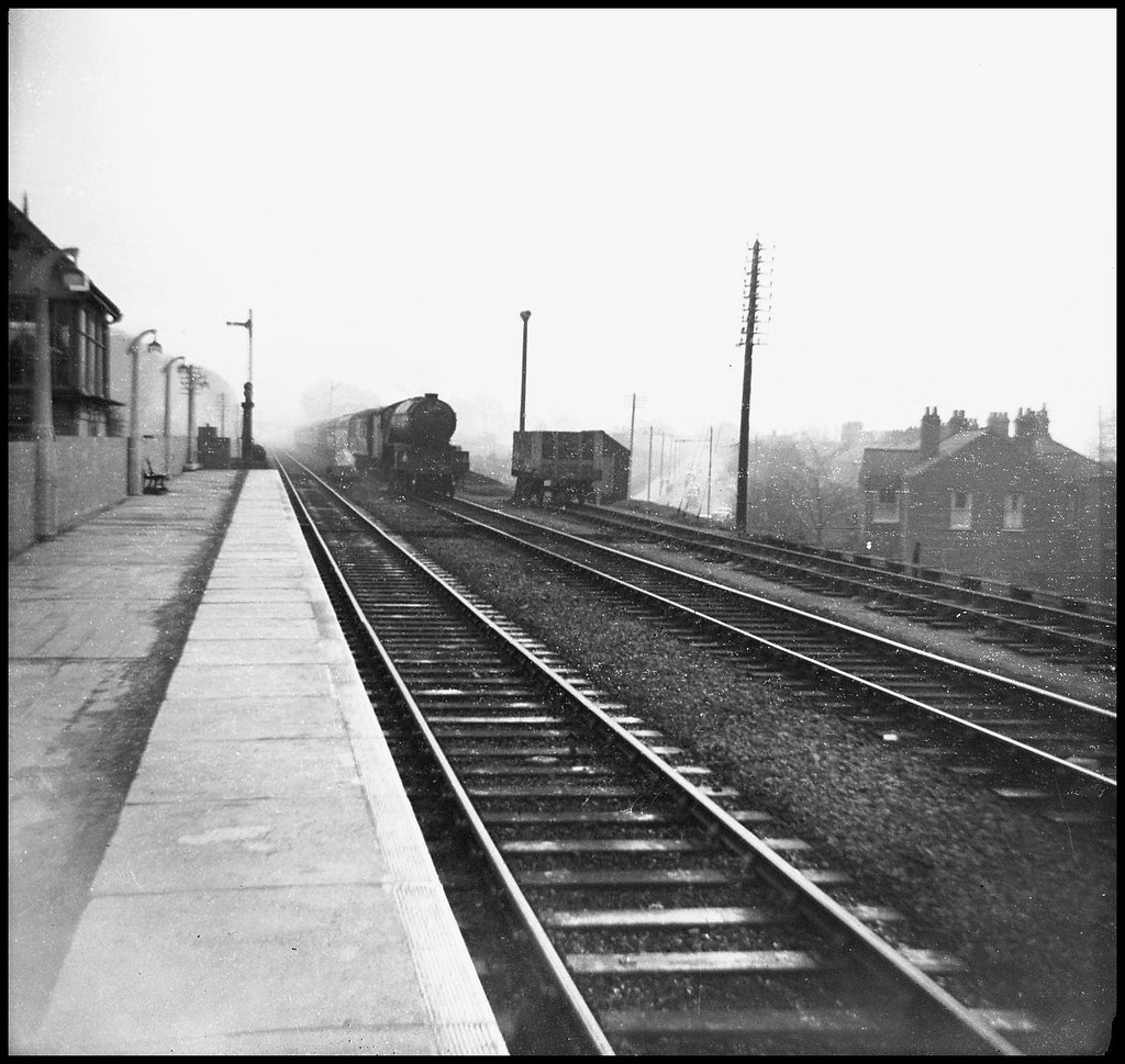 Lea Road Station in the 'Fifties Gainsborough Lea Road Sta… Flickr