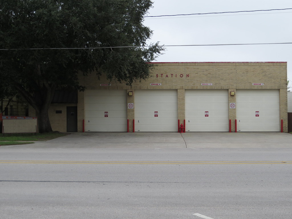 Fire Station, Karnes City, TX Karnes City Fire Station Flickr
