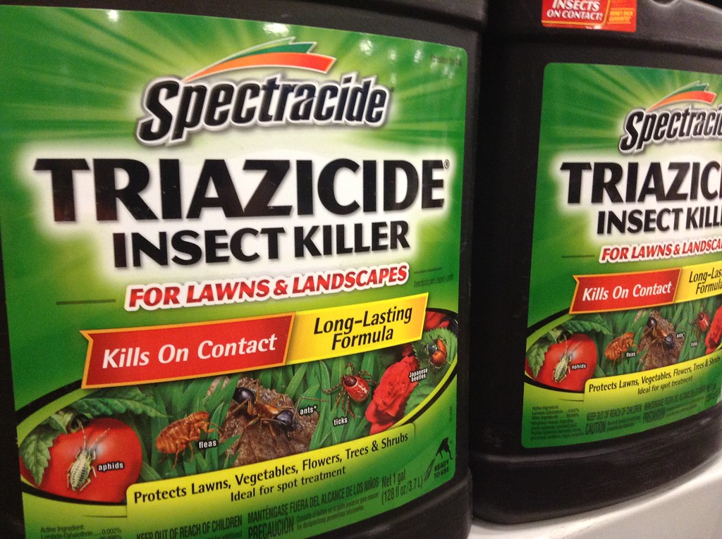 Spectracide Triazicide Insect Killer, 9/2014, by Mike Moza… Flickr