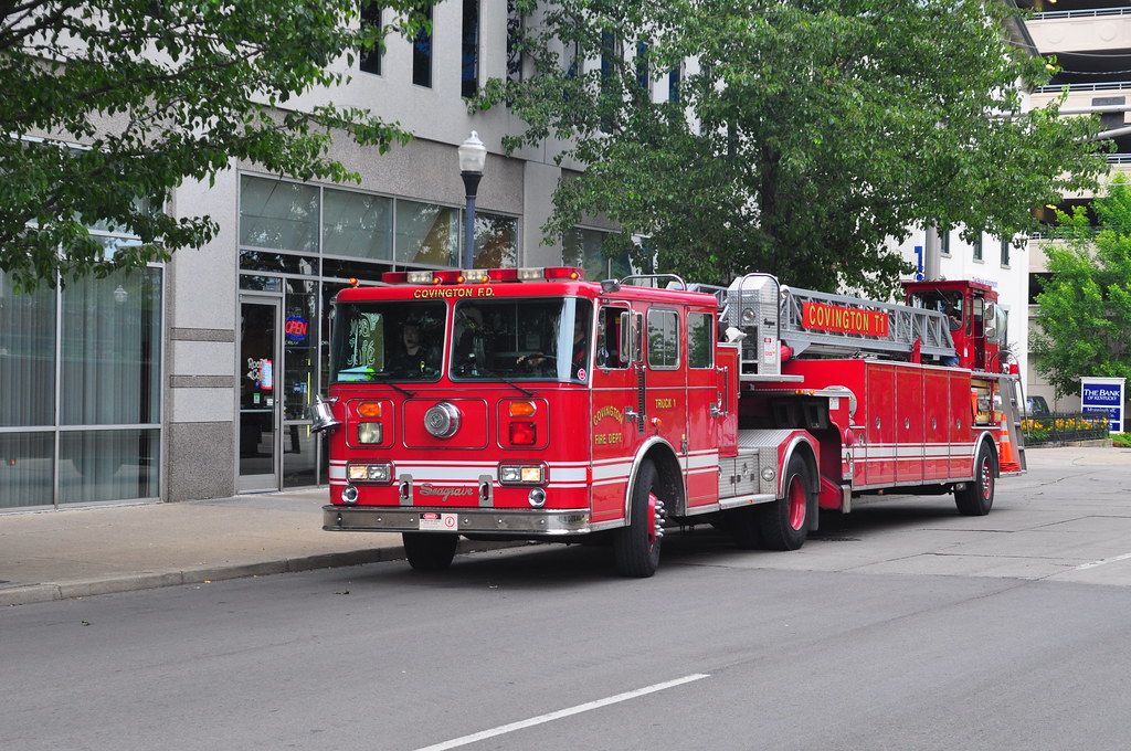 Covington Fire Department Truck 1 1994 Seagrave 100' Tract… Flickr