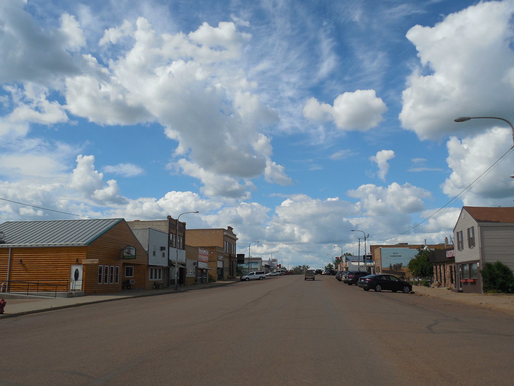 Downtown Mott, North Dakota Jimmy Emerson, DVM Flickr