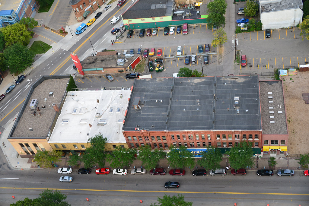 Cedar Avenue from Riverside Plaza Buildings on Cedar Avenu… Flickr
