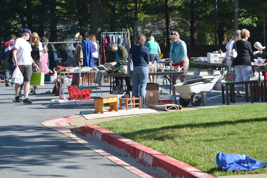 Spring Flea Market May 24, 2014 Hickory Ridge Community Association