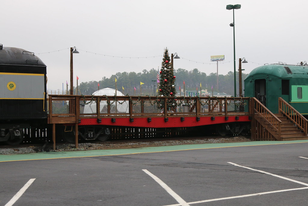 Unknown Flat Car Irondale, AL Andy Tucker Flickr