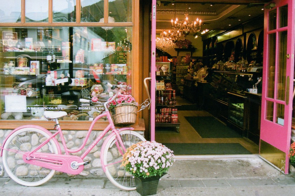 electra bike at the candy store, banff banff in early sept… Flickr