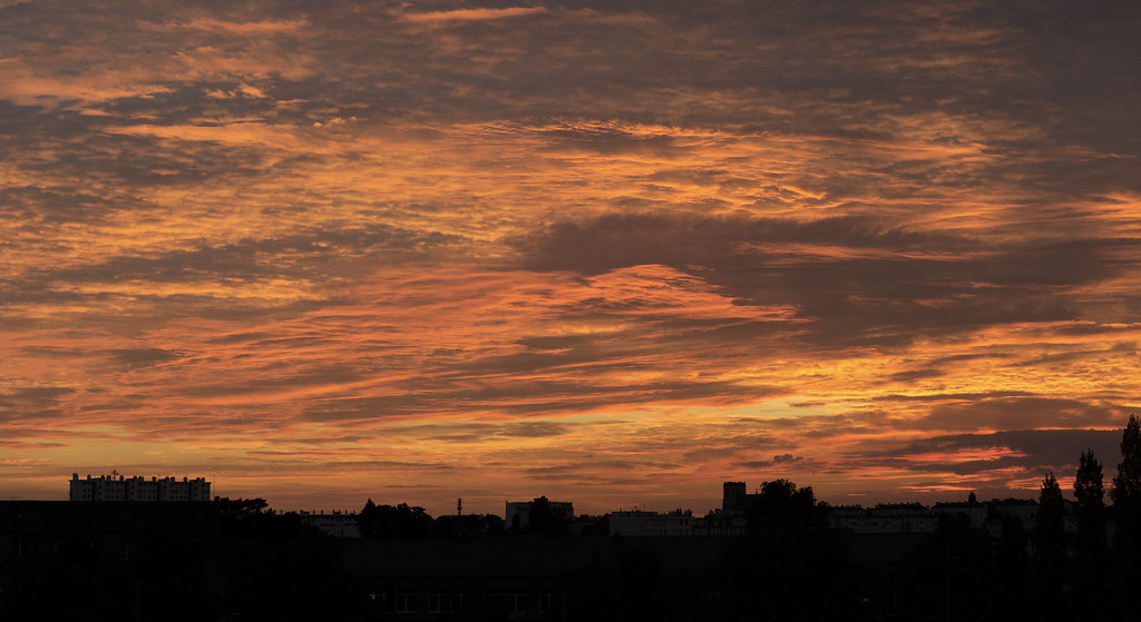 Coucher de soleil Nantes 11 09 2013 millon_sophie Flickr
