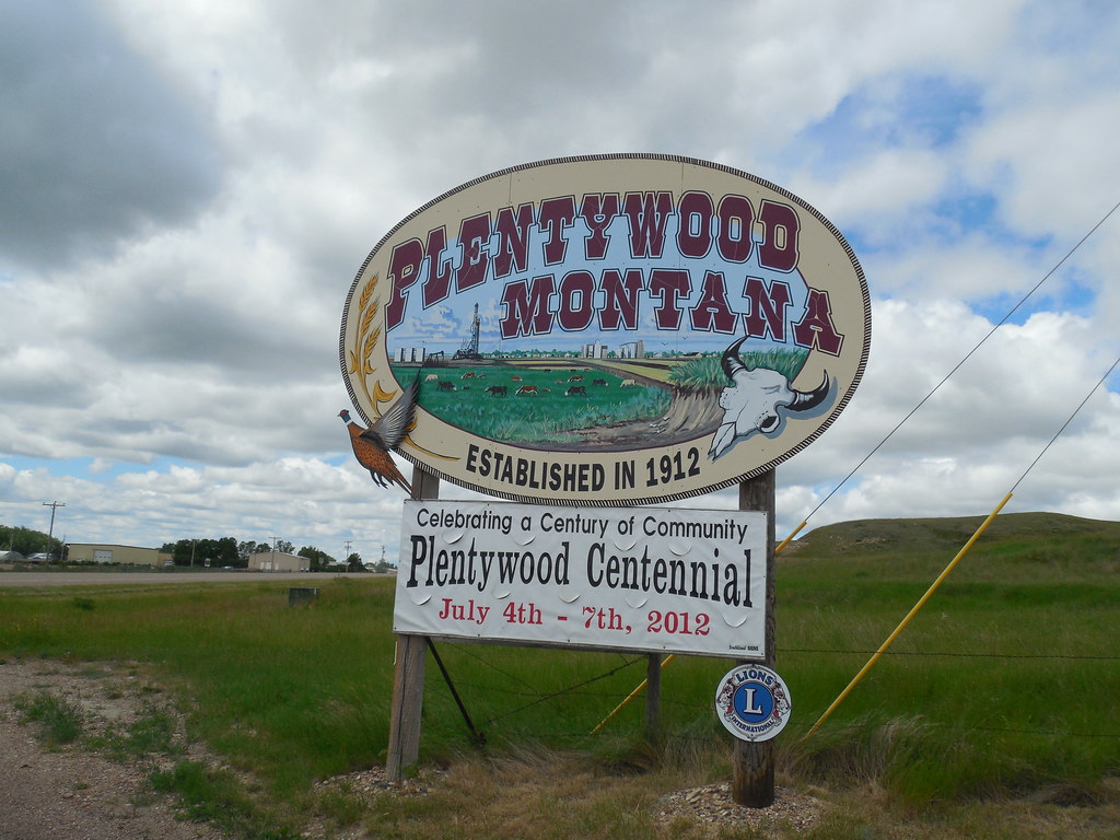 Plentywood, Montana City Limit Sign Jimmy Emerson, DVM Flickr
