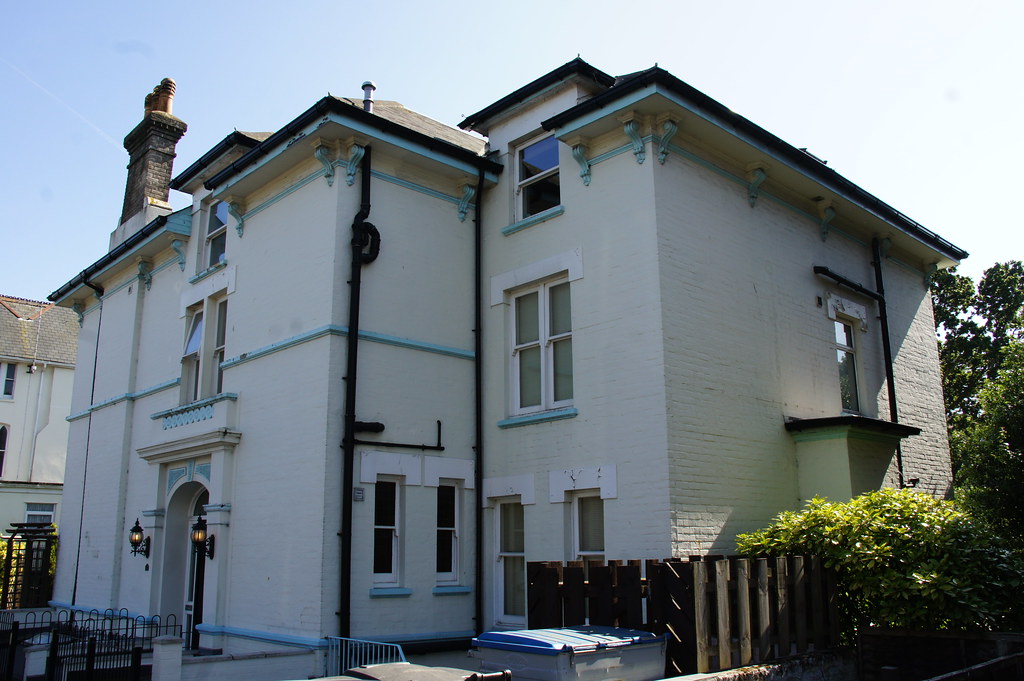 Ashdale Court (Cannington, Rutland House, Strathglen), 11 Spa