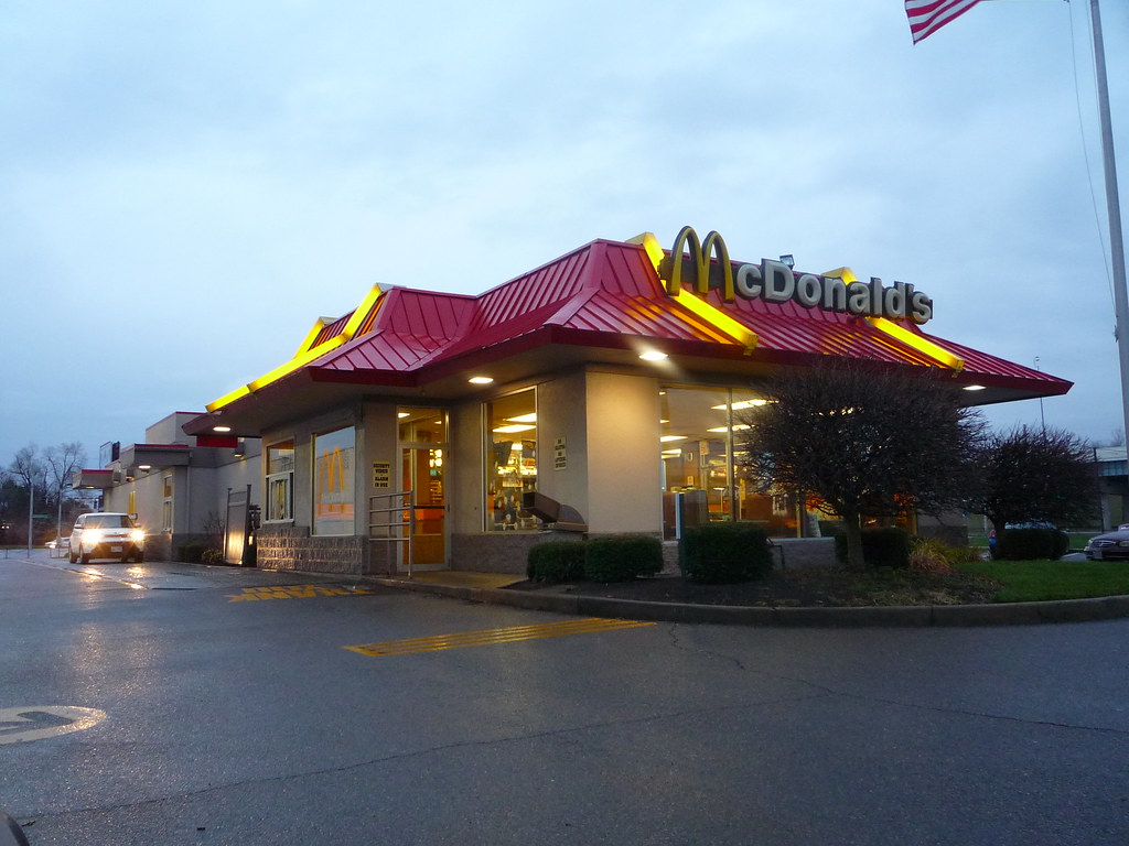 McDonald's, downtown Dayton, OH (4) 410 S Main St, Dayton,… Flickr