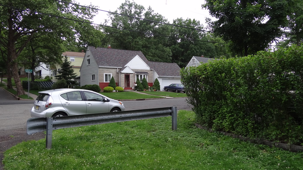 ARgonne Park, Teaneck, NJ Rick Wright Flickr