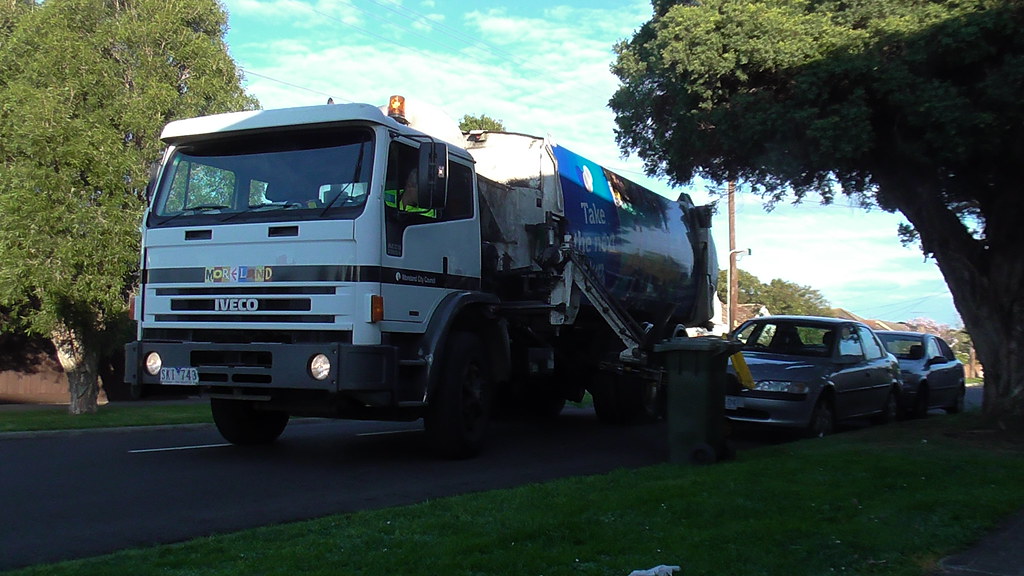 Moreland Recycling Unit 10 2 MelbourneGarbo Flickr