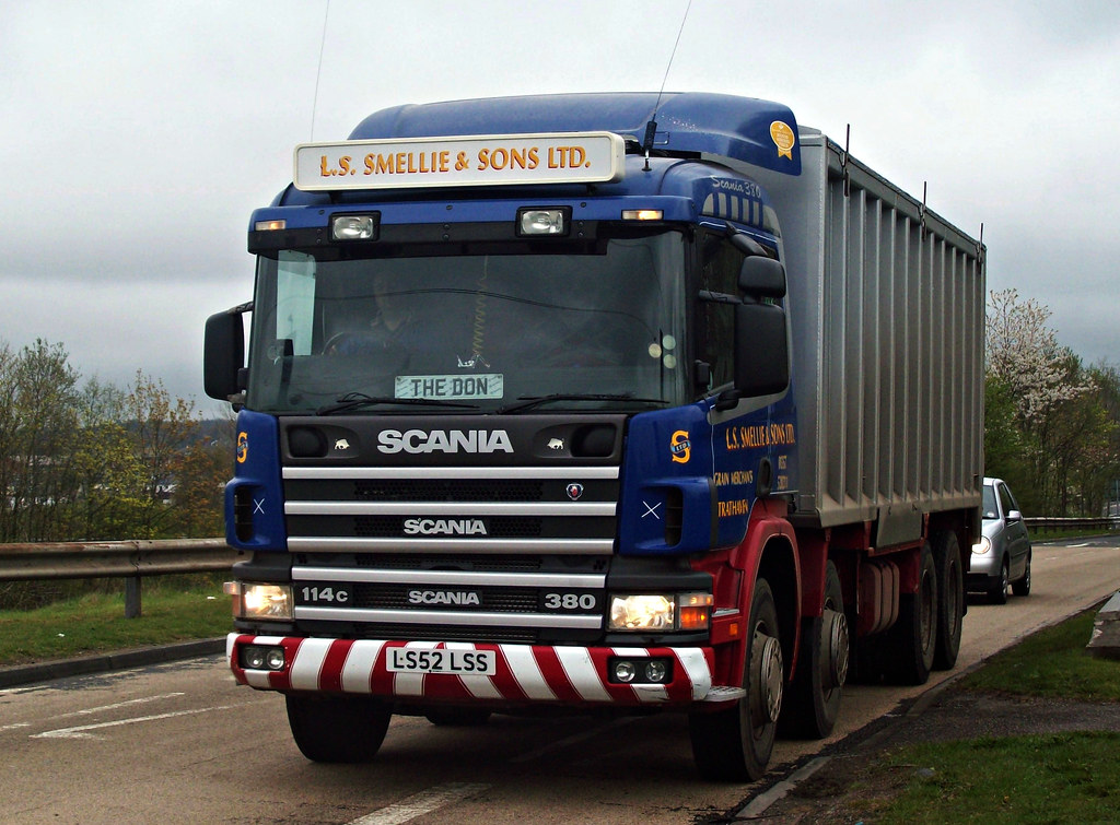 "The Don"at the Bellfield Interchange Kilmarnock. ( LS52LS… Flickr