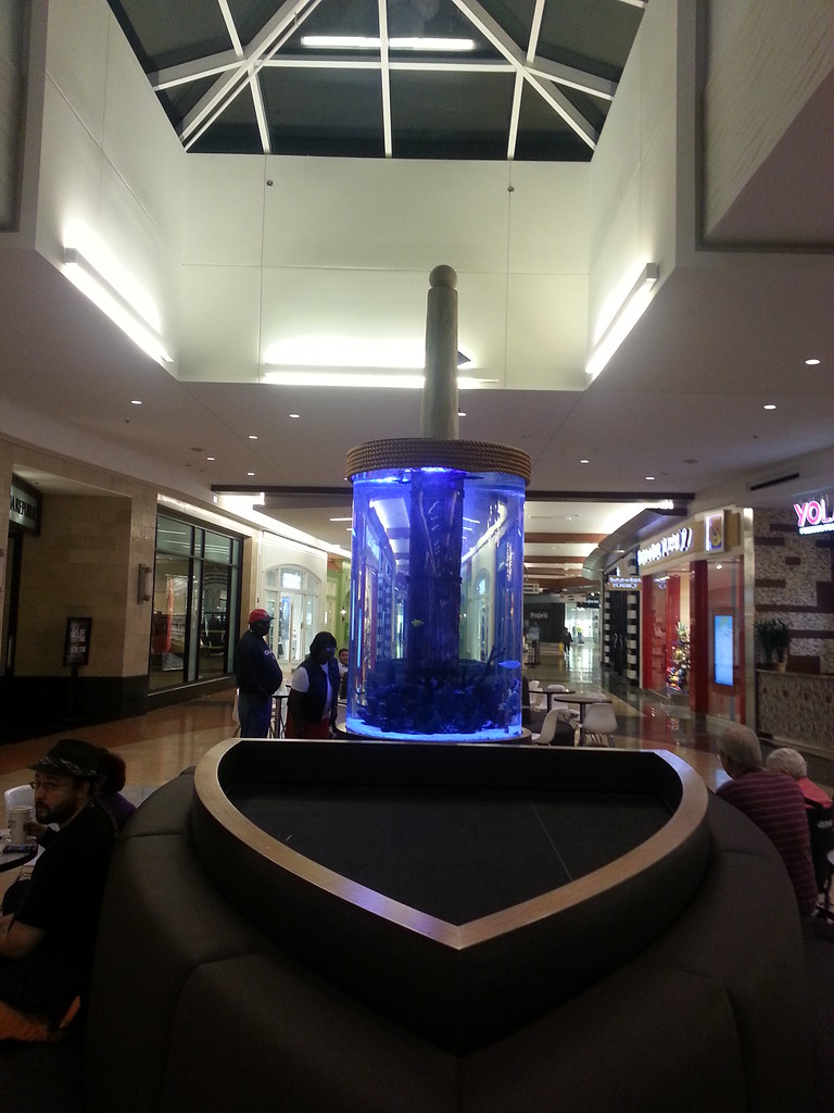 Annapolis Mall Richard Piel Flickr