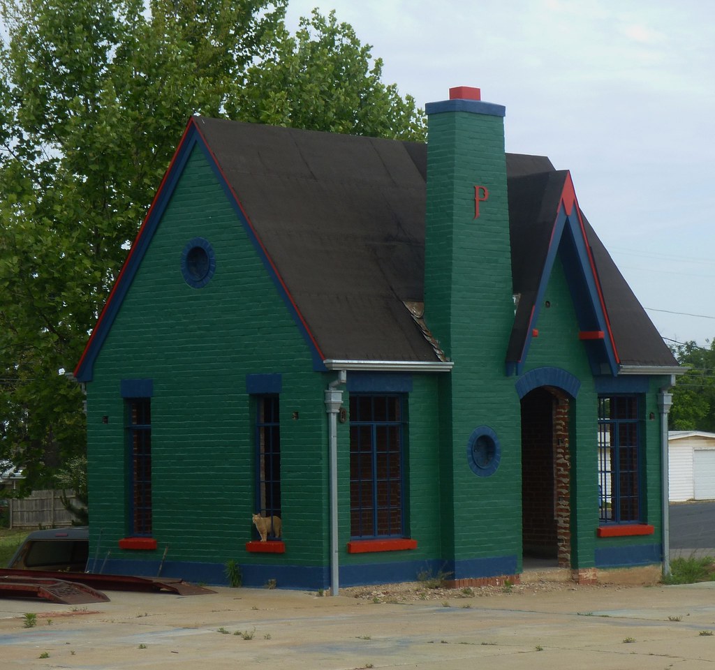 PHILLIPS 66 GAS STATION CHANDLER OKLAHOMA ROUTE 66 (2) Flickr