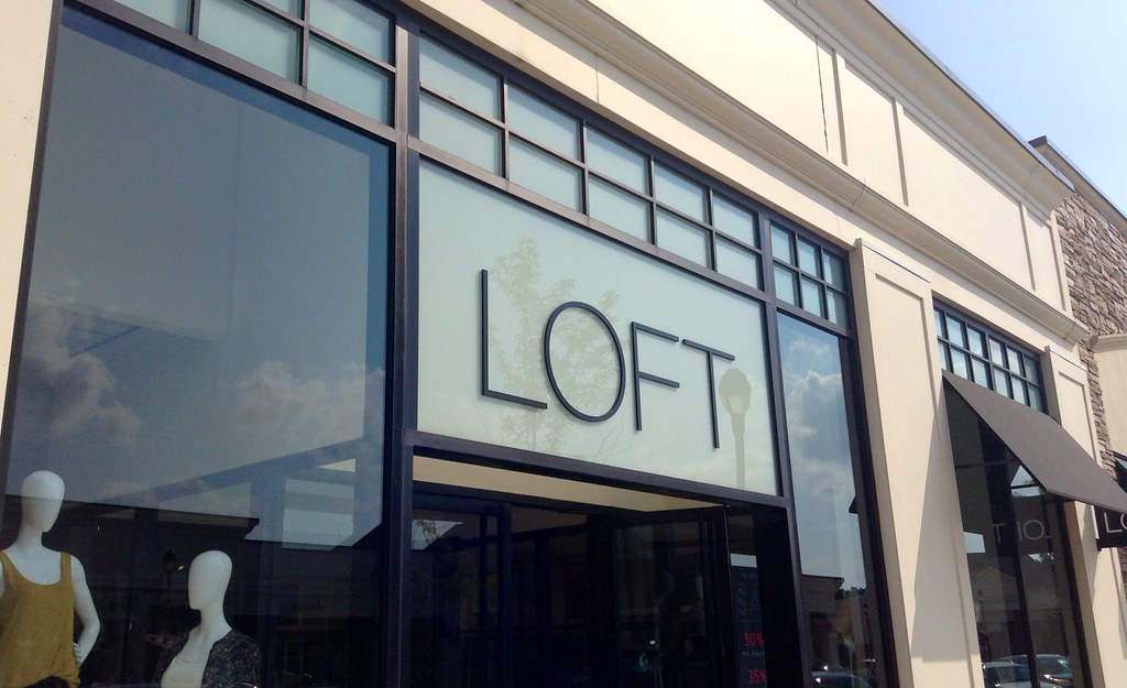 Ann Taylor Loft Store, Manchester, CT 7/2014, by Mike Moza… Flickr