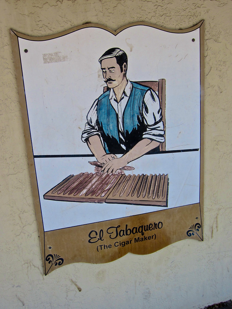 Naviera, Ybor City, FL Sign outside the Naviera Coffee Mil… Flickr