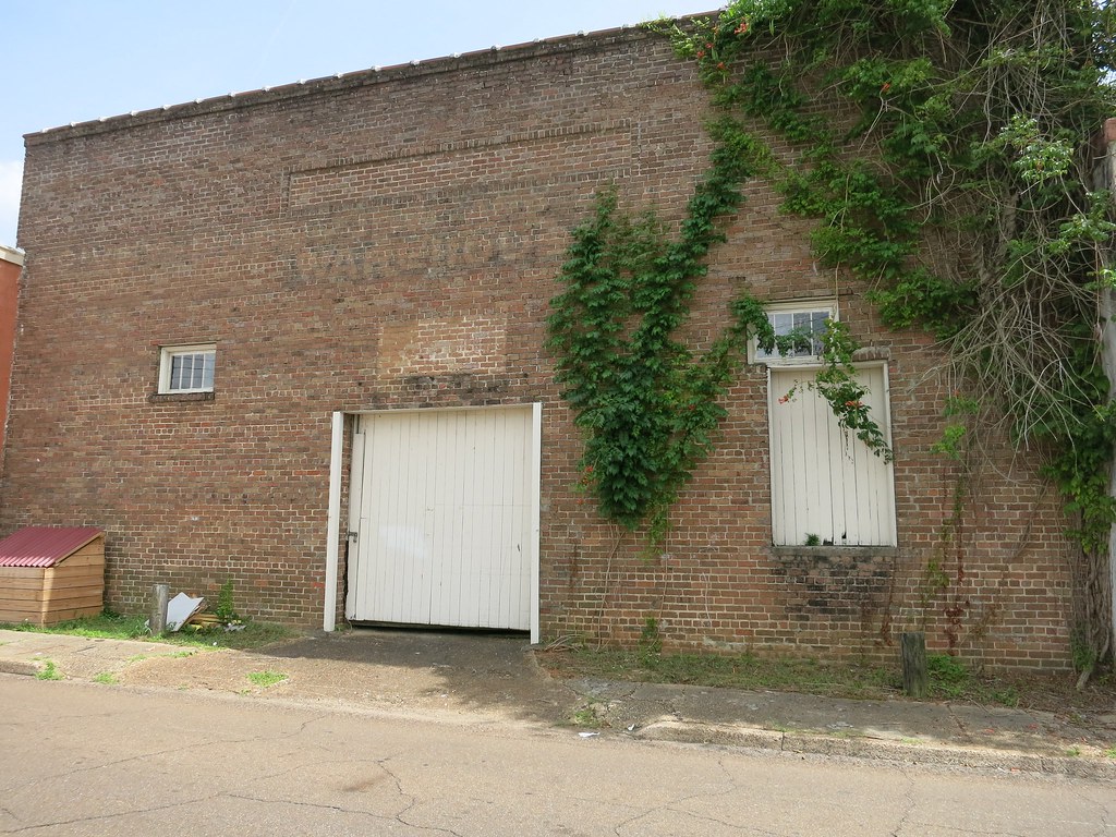 Warehouse Philadelphia, Mississippi James Case Flickr