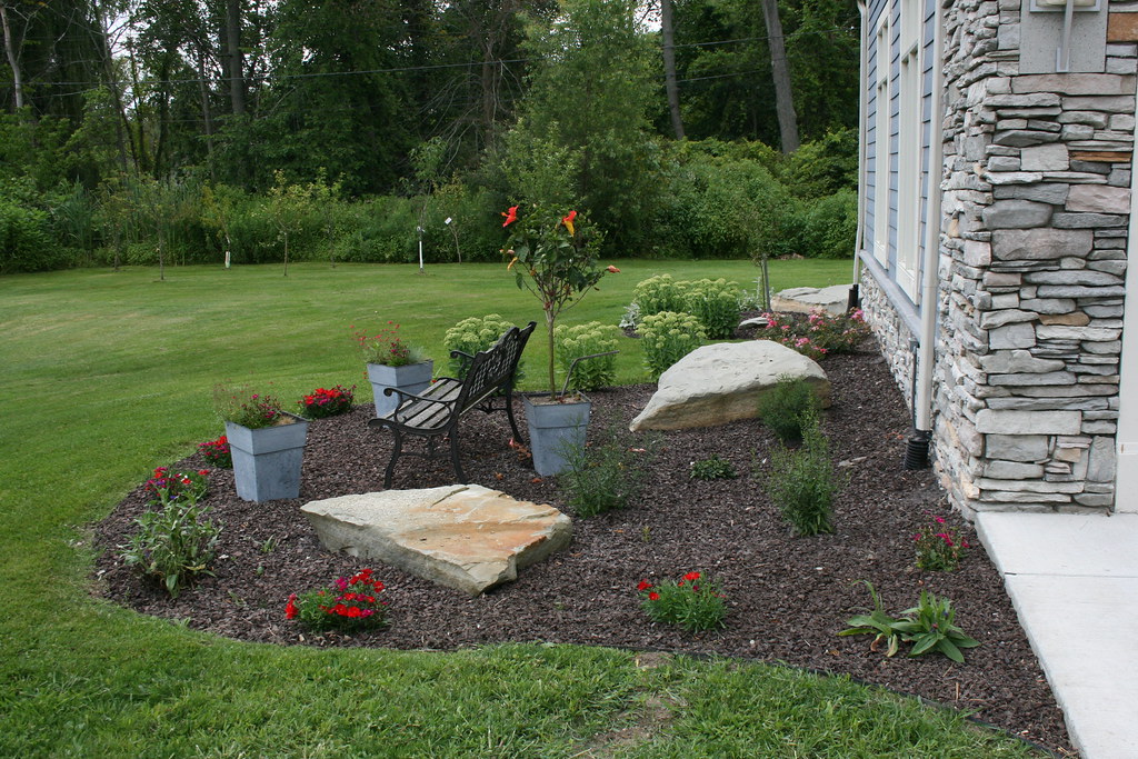 288 landscaping in front of the house Robert Boyd Flickr