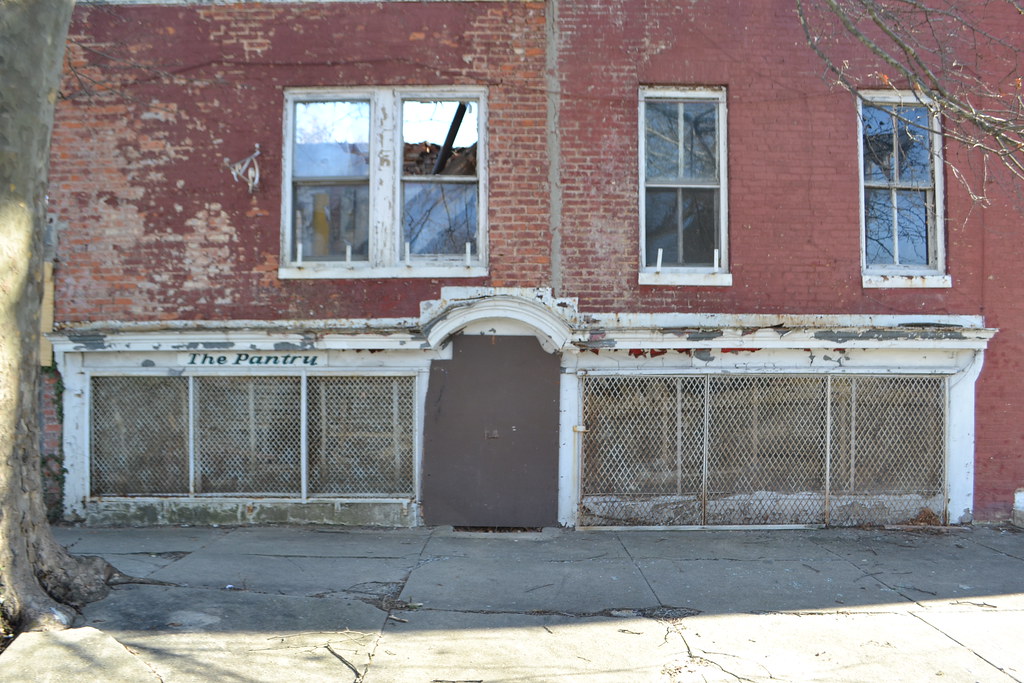 Vacant rowhouse, 1138 Mosher Street, Baltimore, MD 21217 Flickr