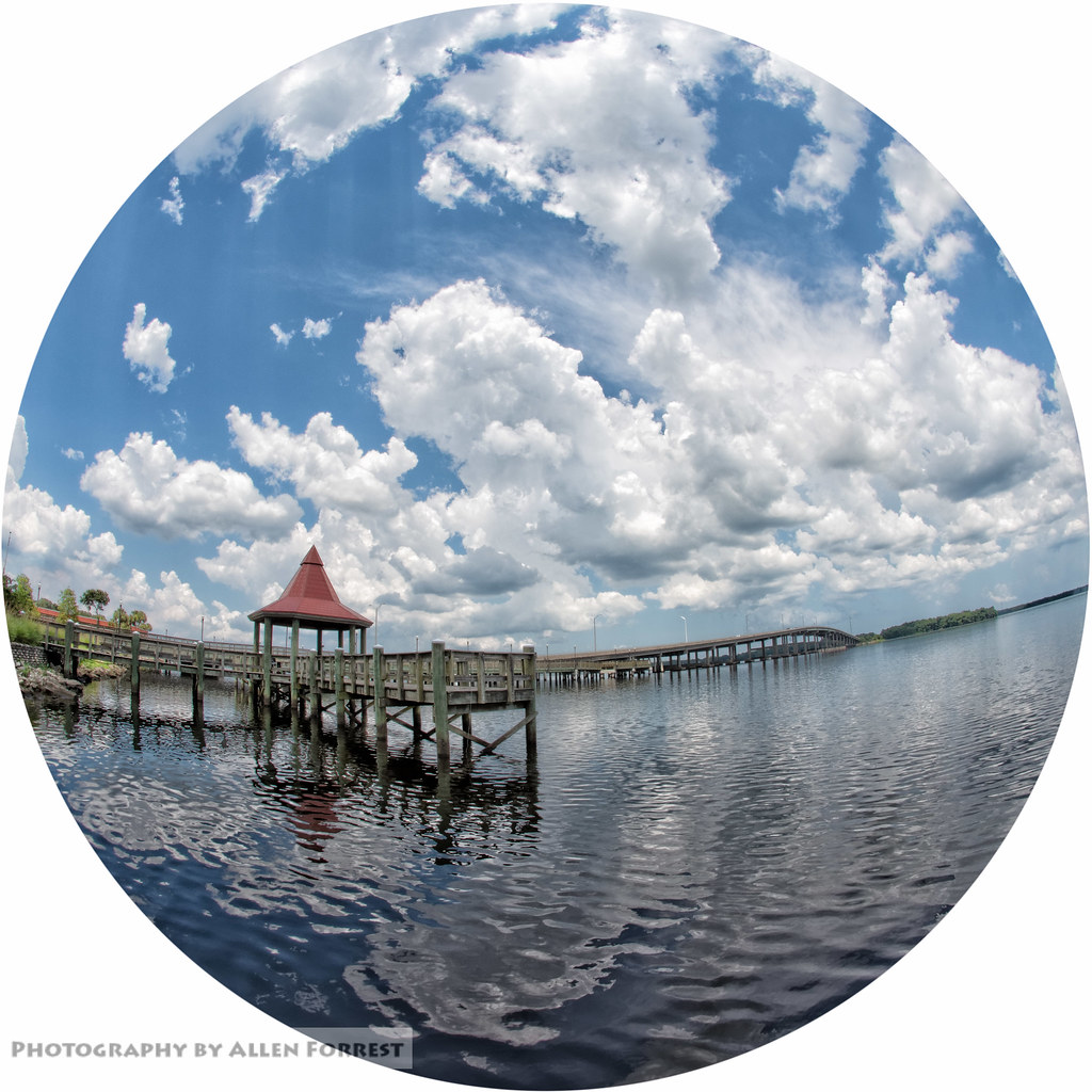 St. Johns River and Palatka Memorial Bridge St. Johns Rive… Flickr