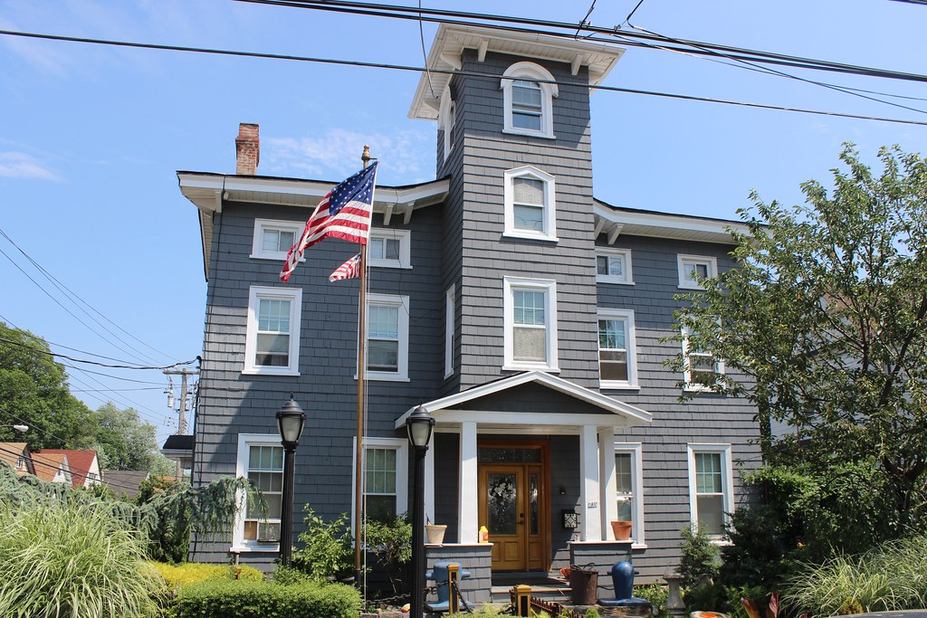 233 Heberton Ave., Port Richmond Italianate House (1860s) … Flickr