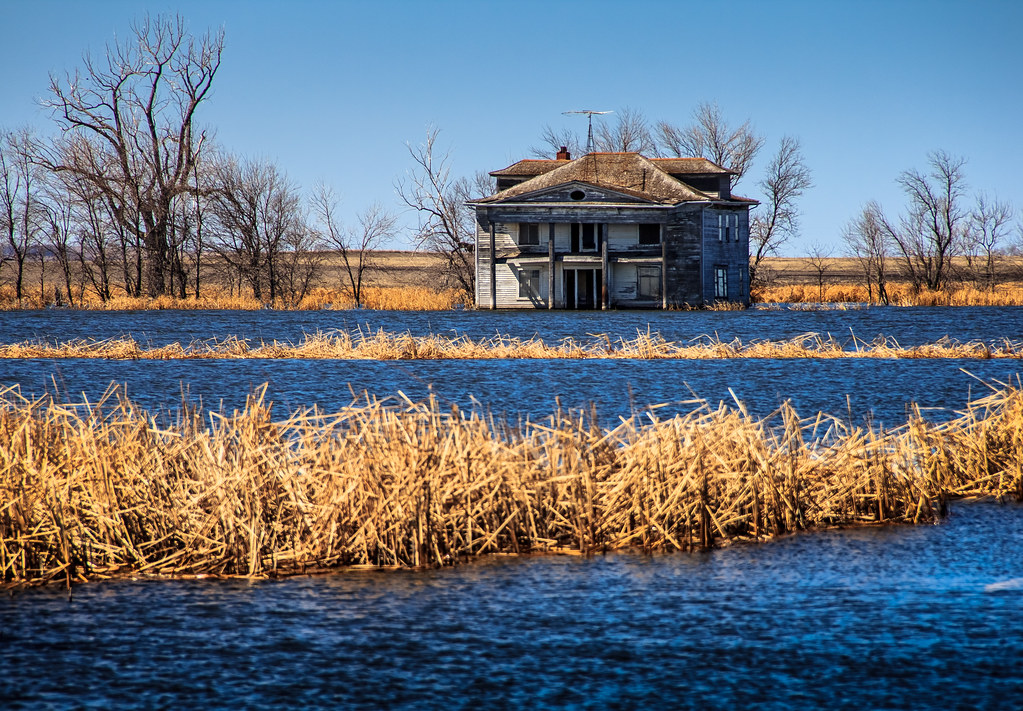 House of the Rising Water Devil's Lake North Dakota One of… Flickr