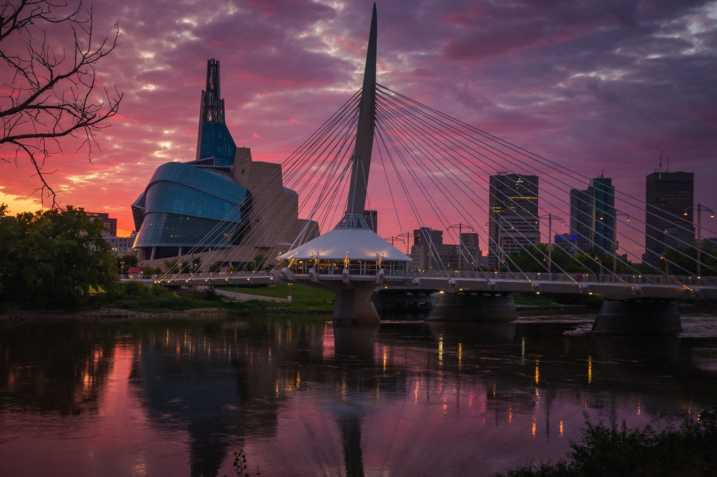 Winnipeg Sunset View from St. Boniface, Winnipeg, Manitoba… Flickr