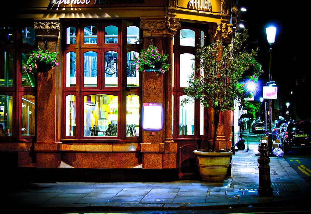 Restaurant A restaurant in Kensington after closing time. Razjoo