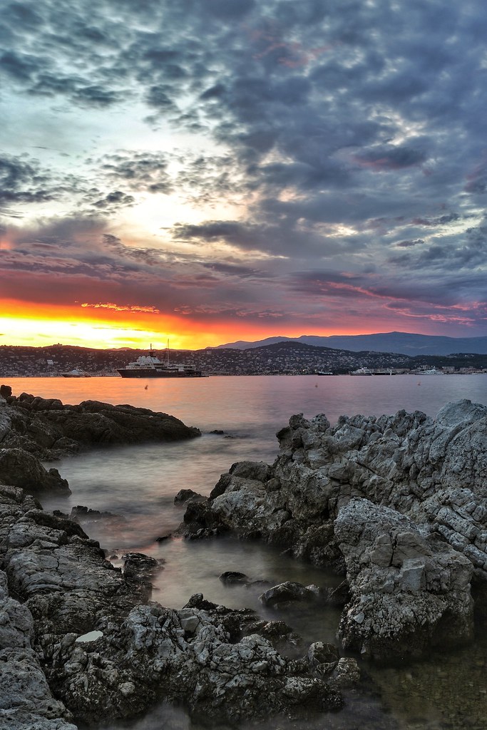 ANTIBES le cap d'antibes coucher de soleil Long expo