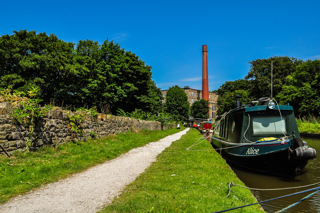 Canal at Bollington, towards Clarence Mill mightyhansa Flickr