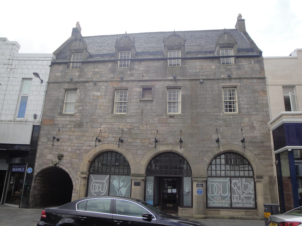 Glencairn Greit House, High Street, Dumbarton Bill Johnston Flickr